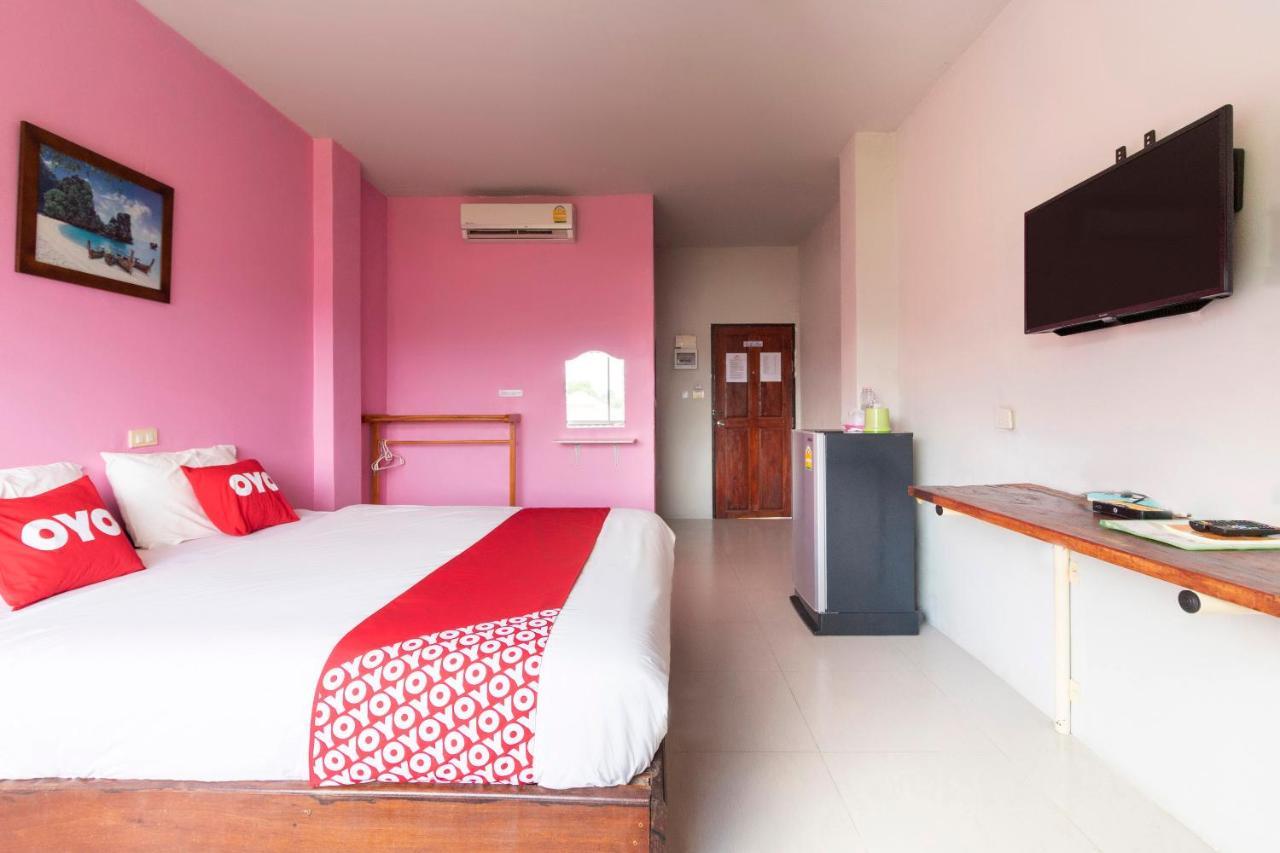 Oyo 632 Thanagrit Apartelle Tha Mai Ngoại thất bức ảnh