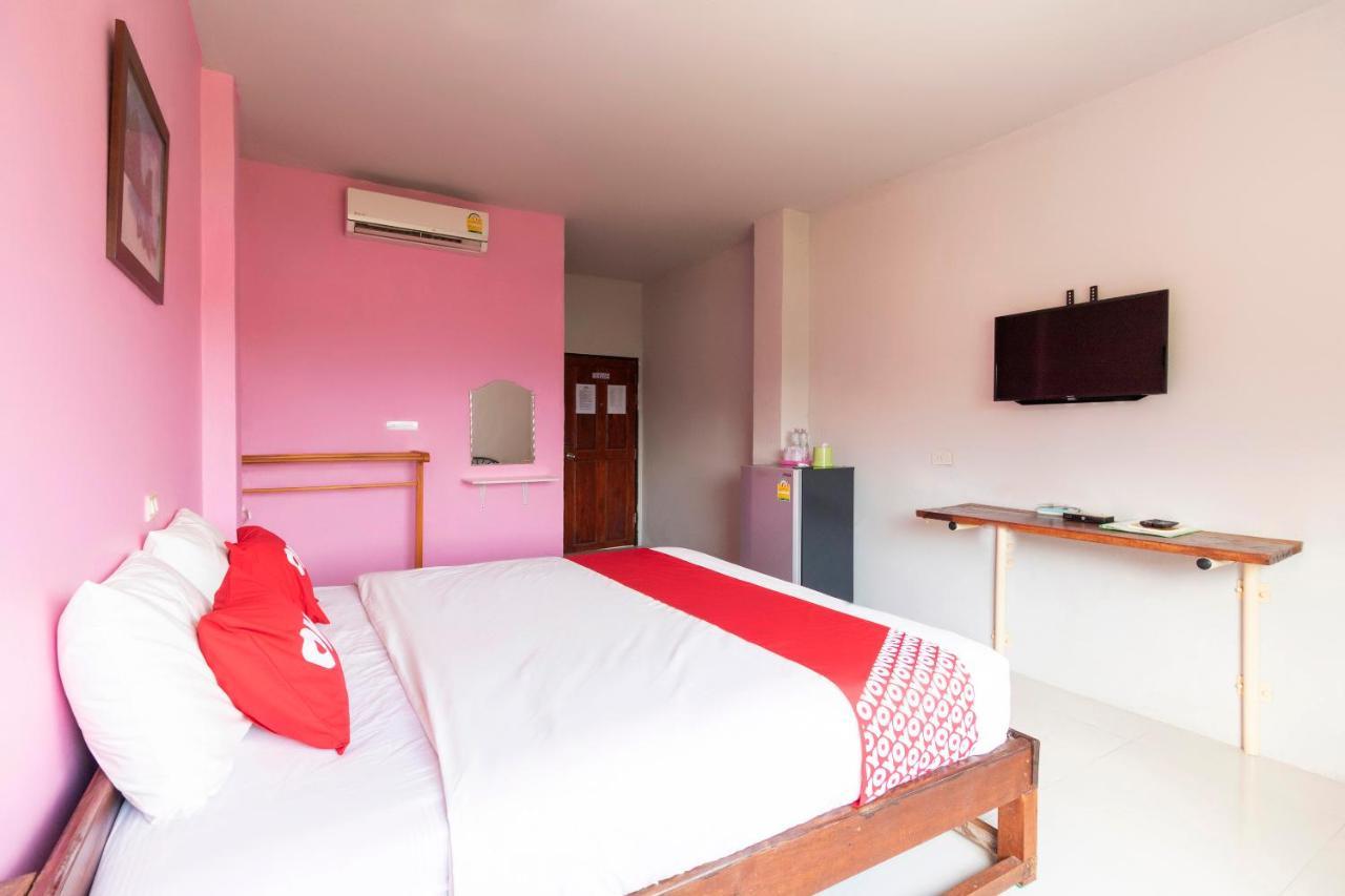 Oyo 632 Thanagrit Apartelle Tha Mai Ngoại thất bức ảnh